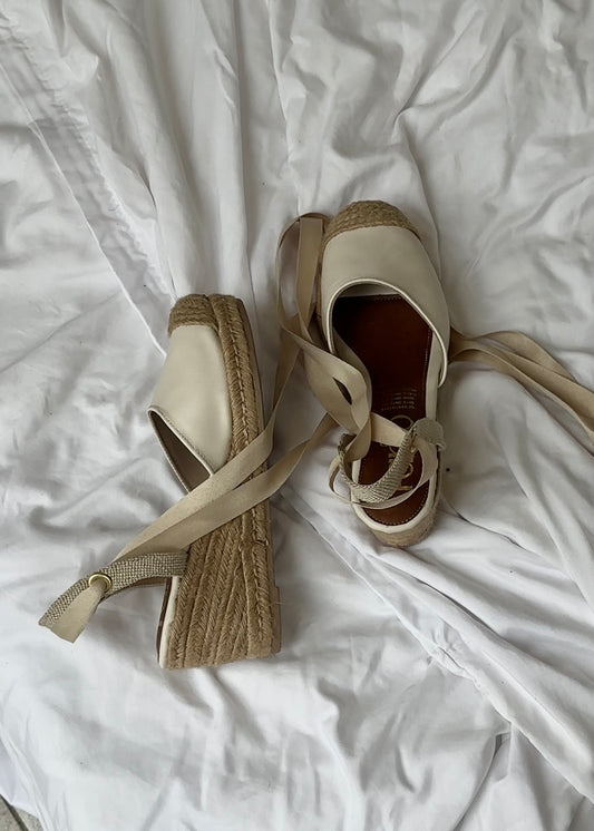 Greta latte alpargata