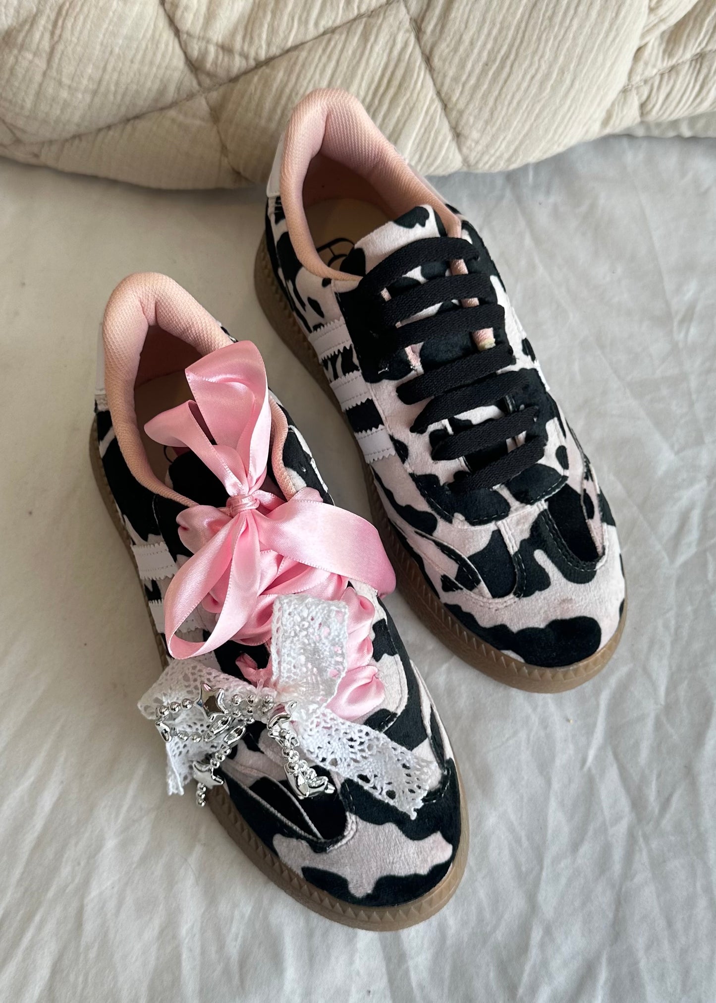 Sofia vaca sneakers