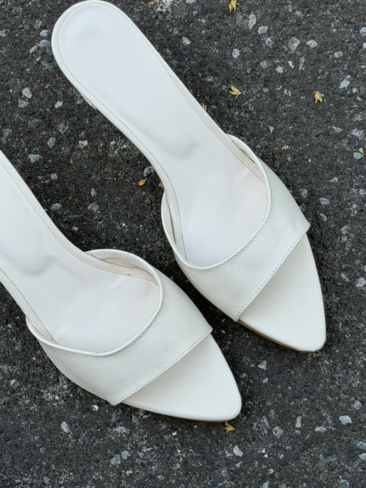 Brisa latte zapatillas de tacon