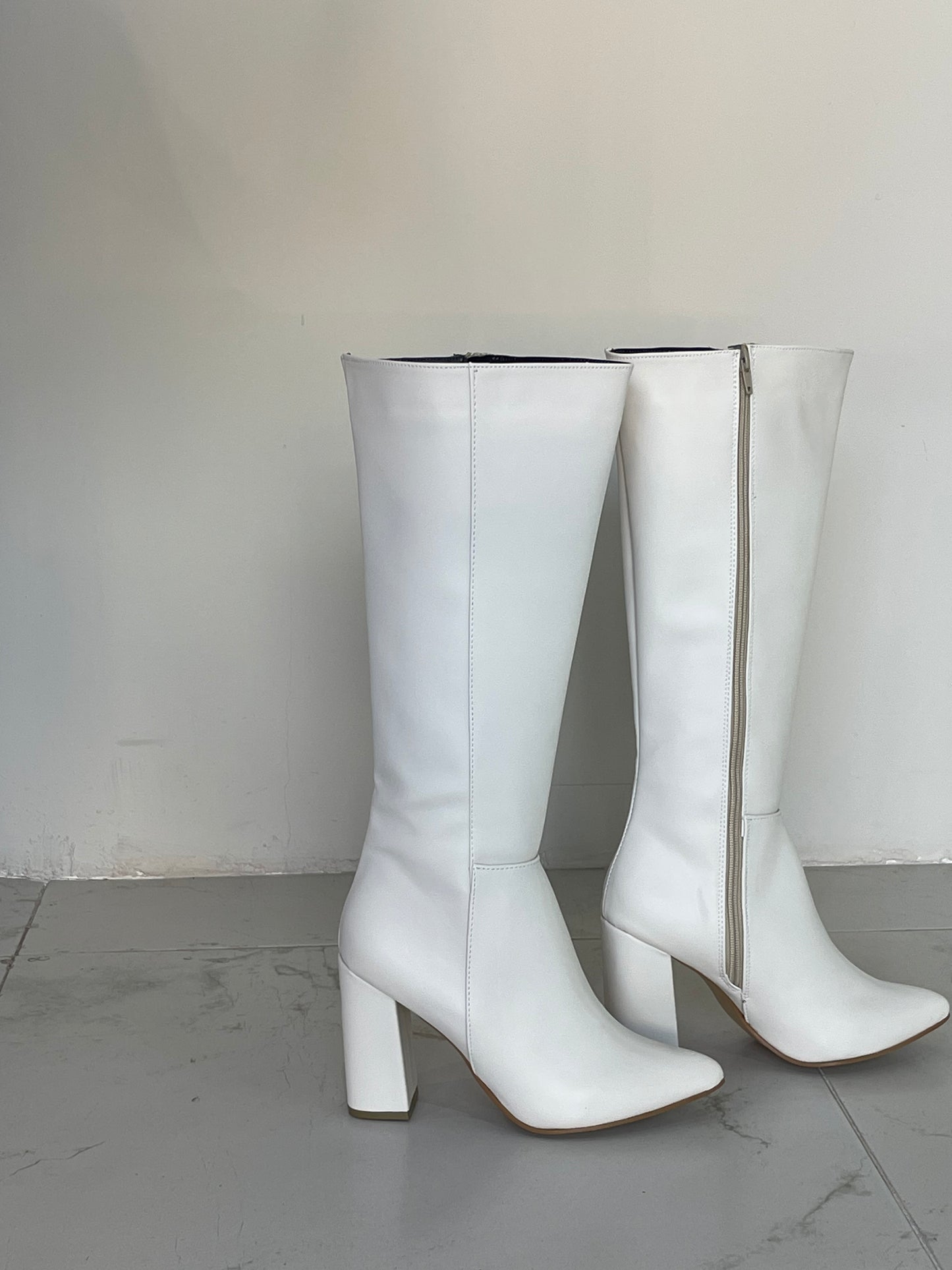 Regia latte botas altas