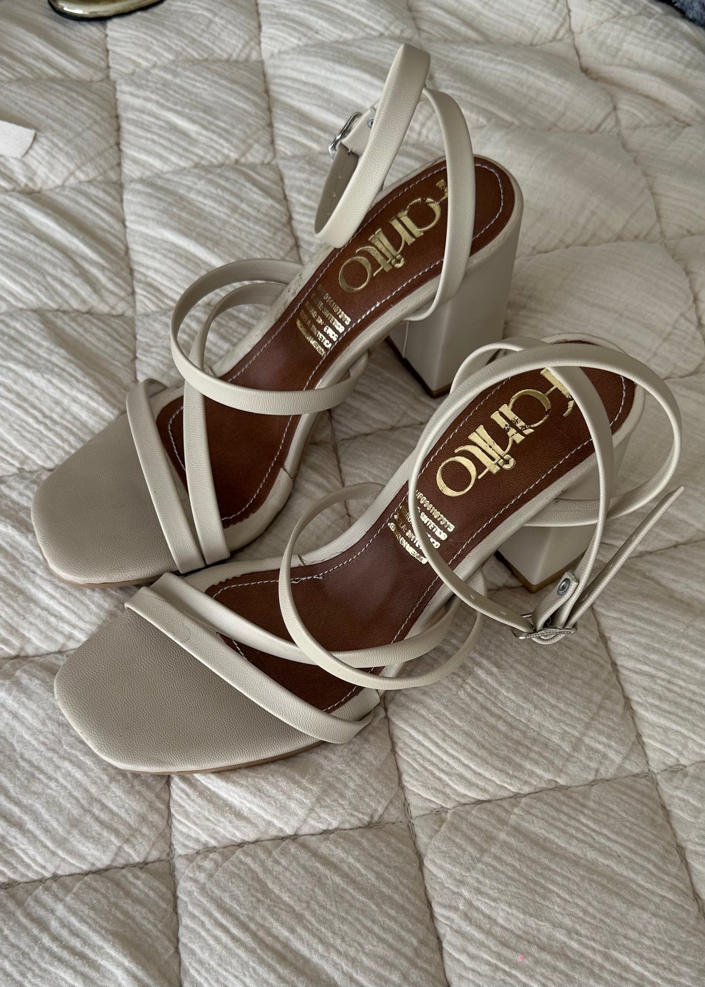 Malawi nude zapatillas