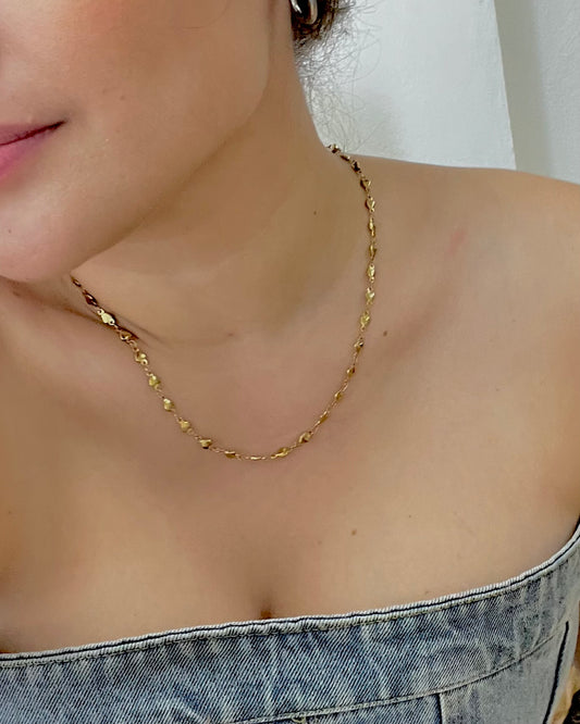Corazón dorado necklace
