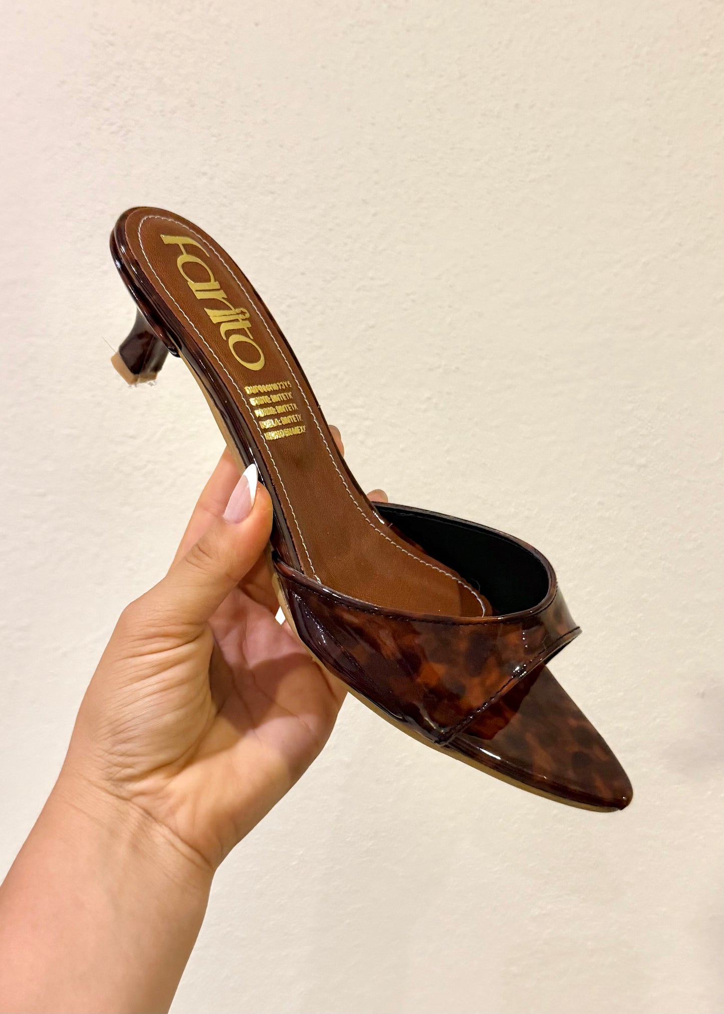 Brisa zapatilla carey tacón 4cm