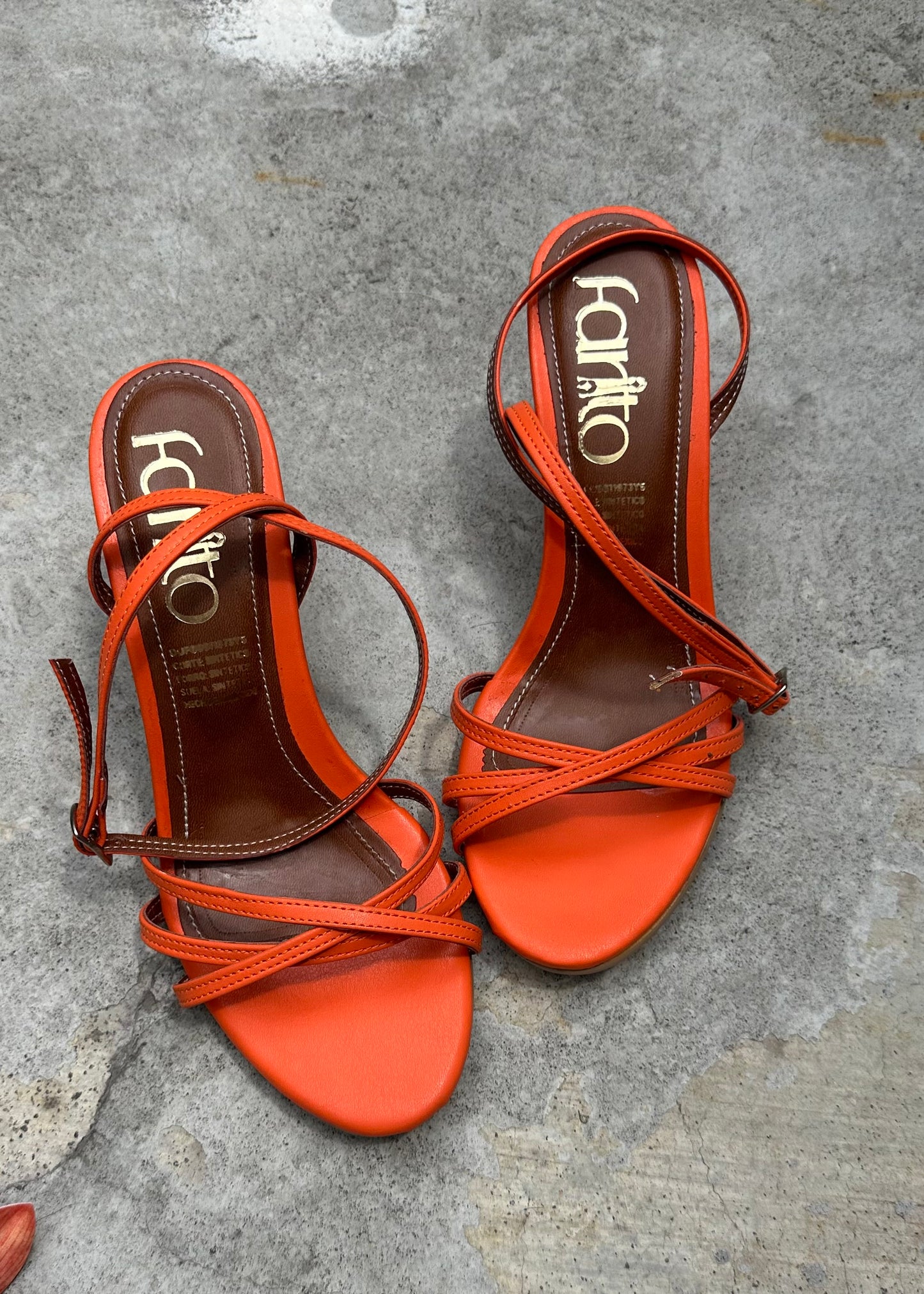Barranquilla zapatillas naranjas