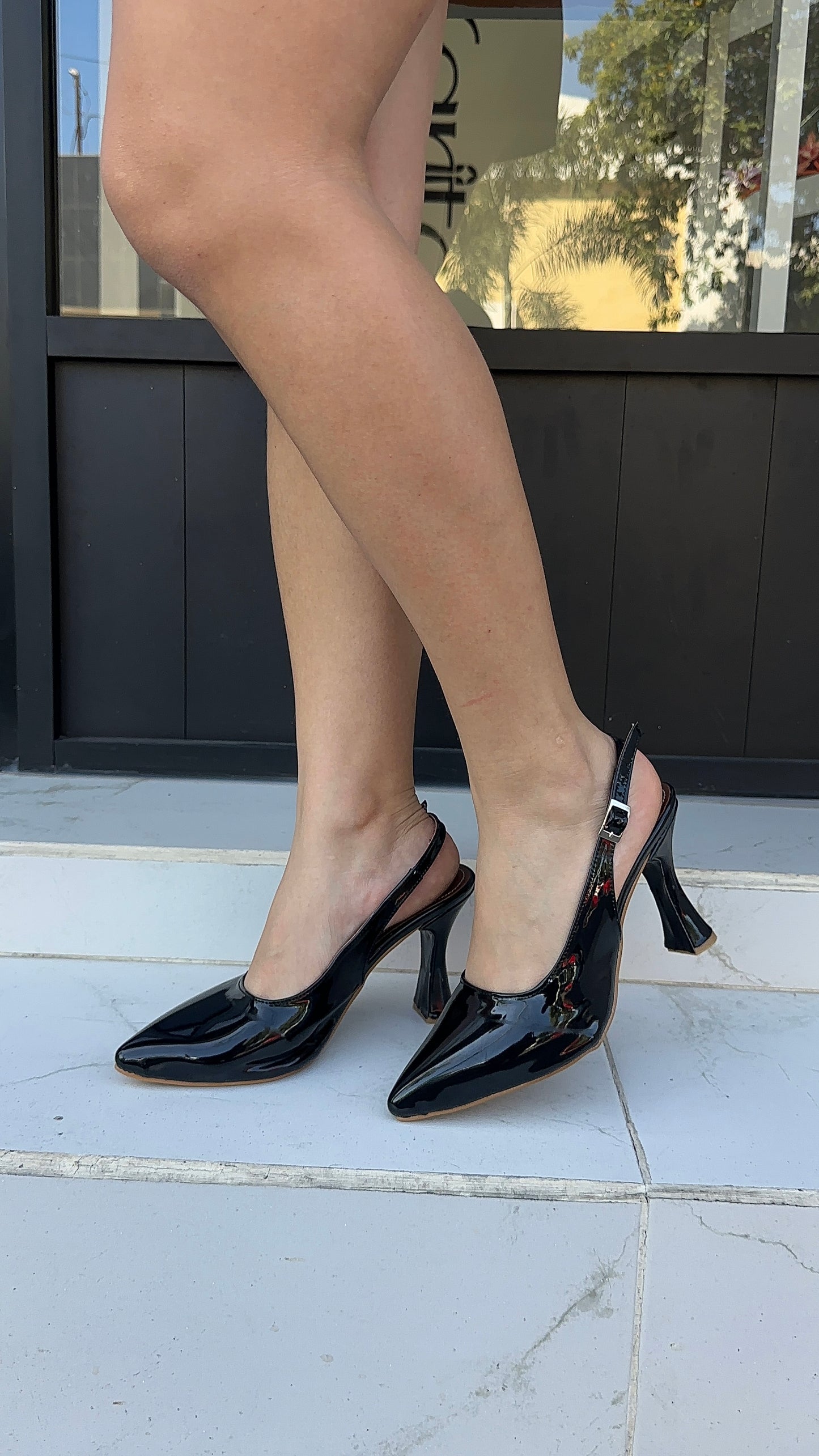 Vixen negro zapatillas de tacon