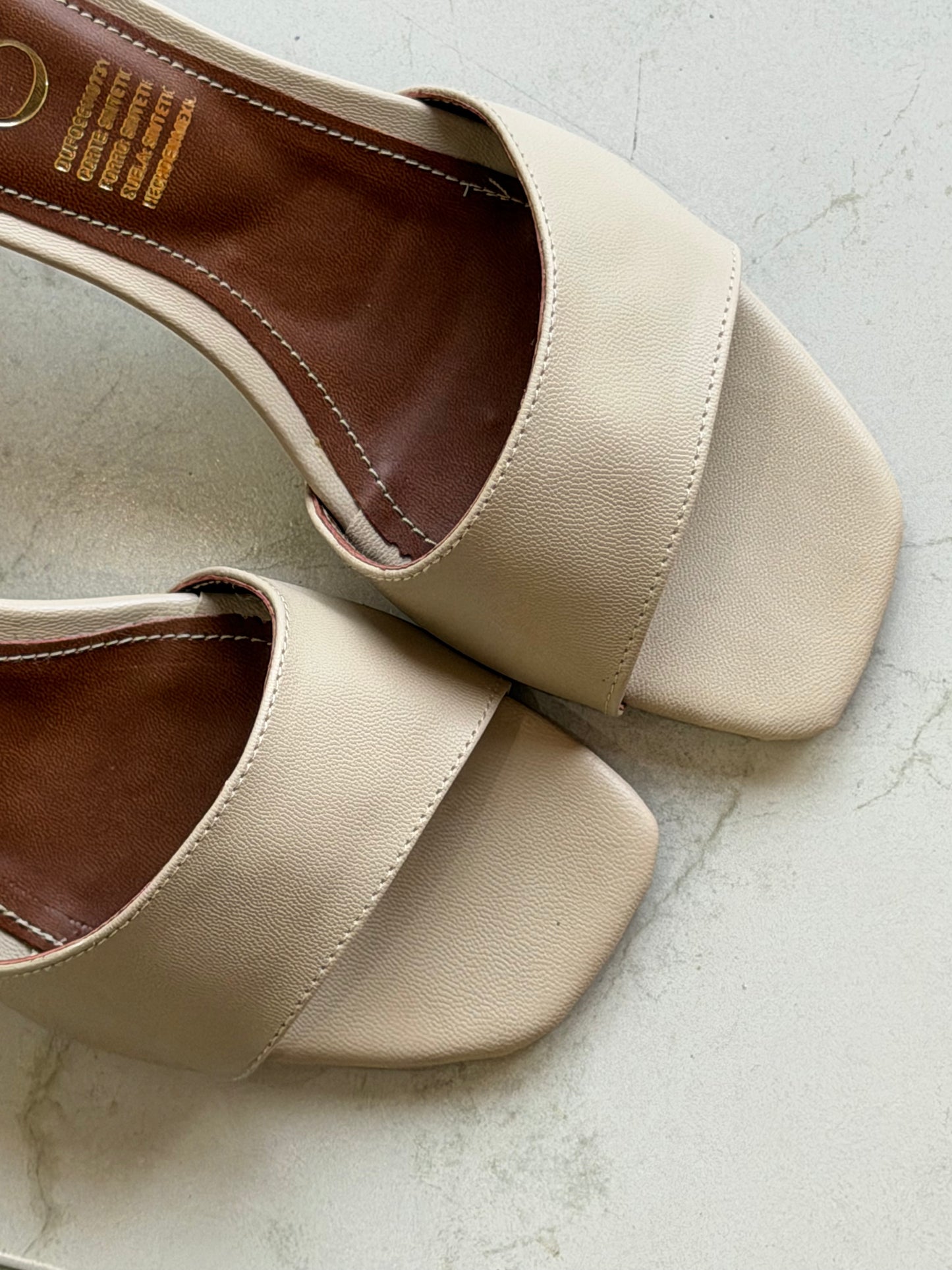 Zarita nude zapatillas de tacon