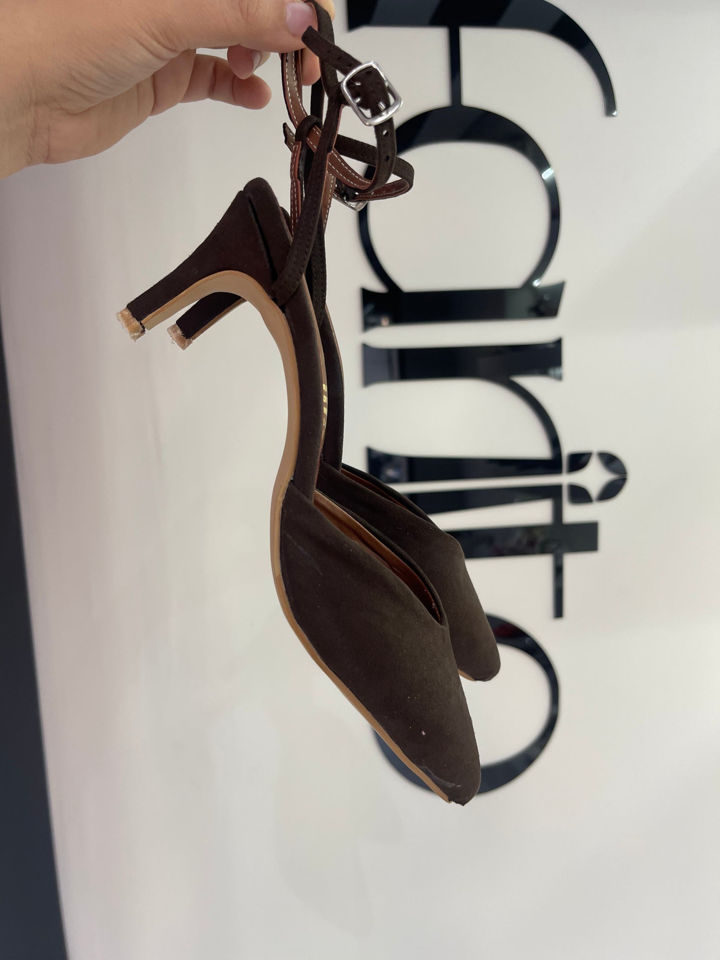 Grecia marrone zapatillas