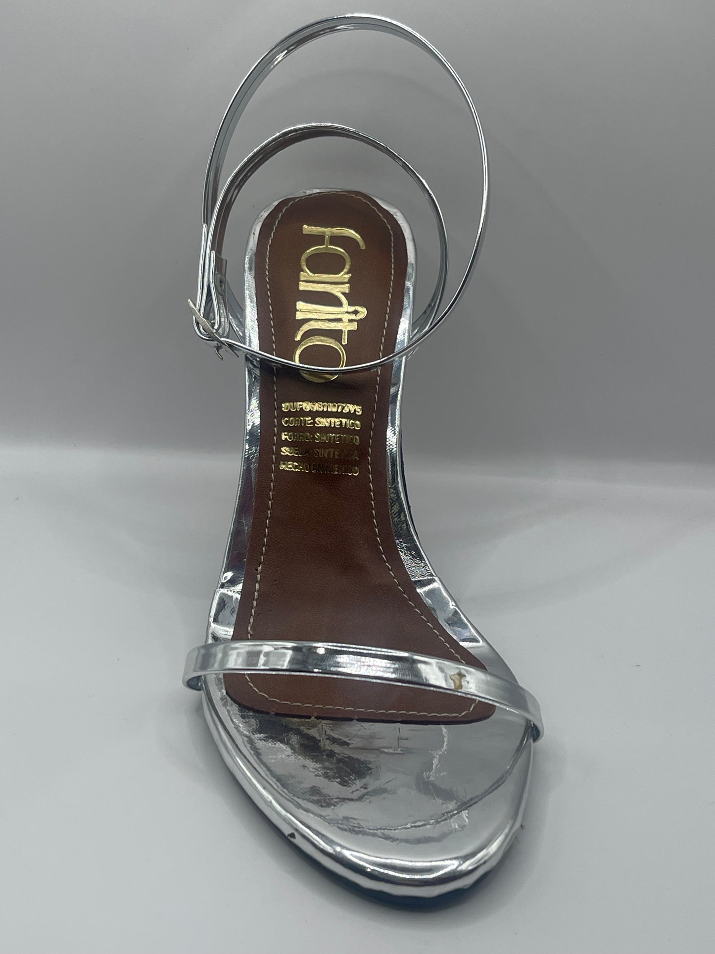 Farah plata zapatillas de tacon con hebilla