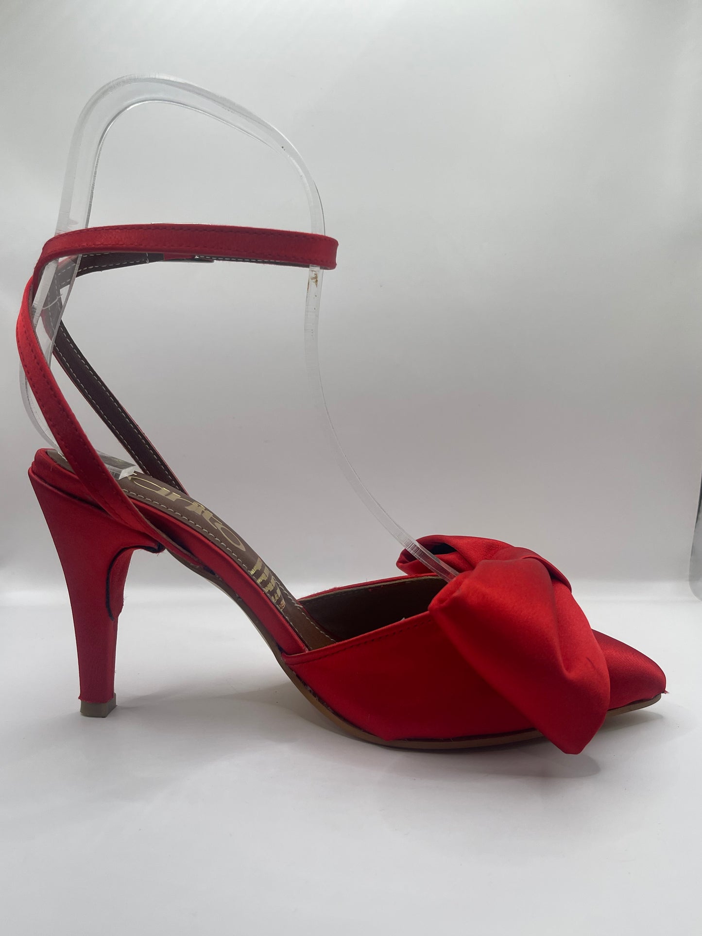 Blair rojo zapatillas de tacon con moño