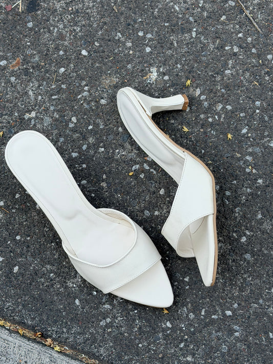 Brisa latte zapatillas de tacon