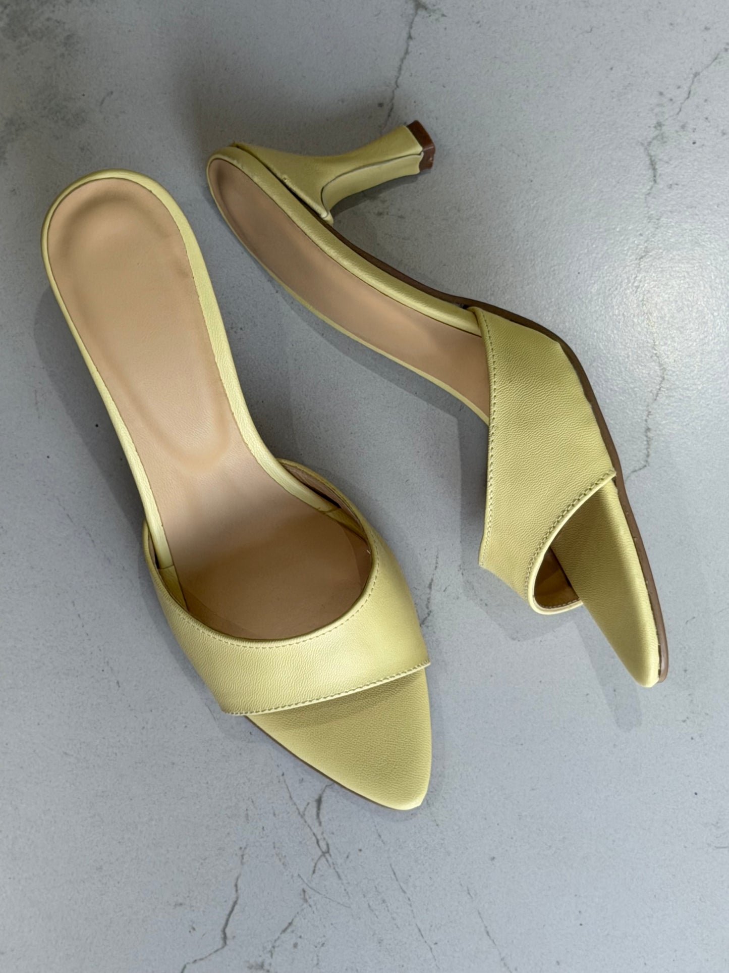 Brisa banana zapatillas de tacon