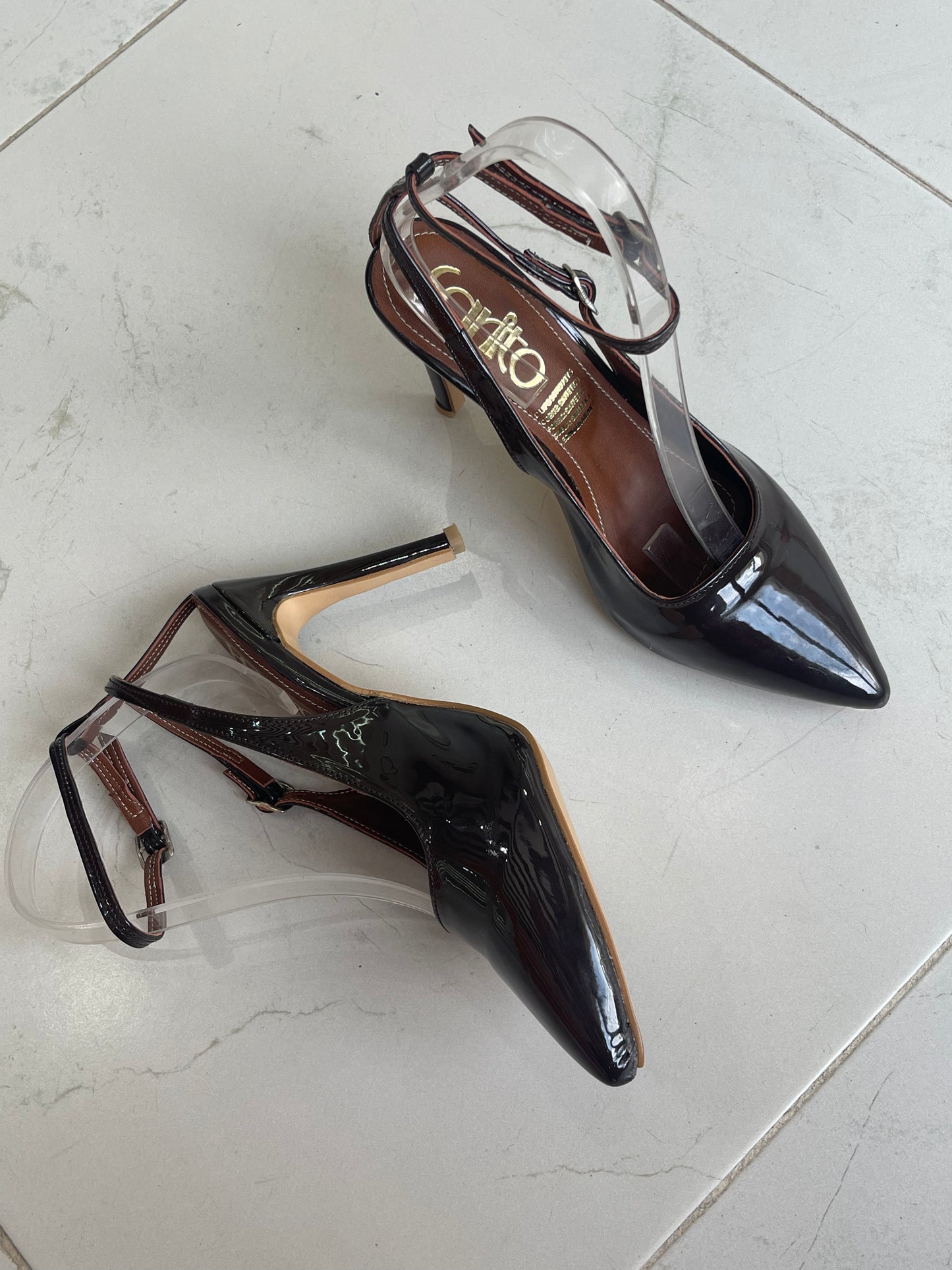 Charlotte Marrone zapatillas de tacon